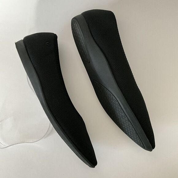 Vivaia Flats Size 42 US 10.5M Black Point-toe Slip-on Washable Travel - Picture 6 of 13